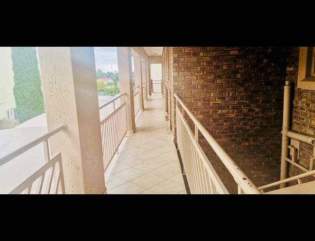1 BEDROOM FLAT FOR SALE IN RENSBURG